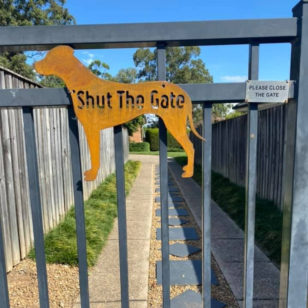 Rhodesian Ridgeback Shut the Gate Dog Sign | Custom Steel Appeal