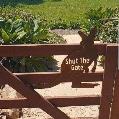 Shut the Gate Kangaroo Sign