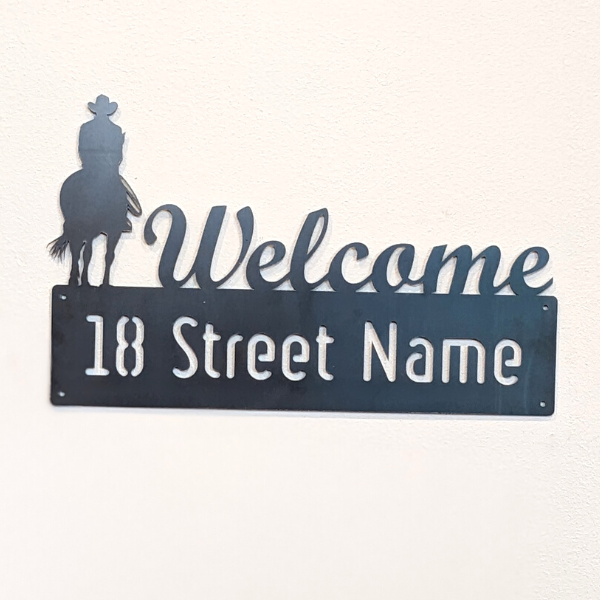 Welcome Horse with Rider Sign