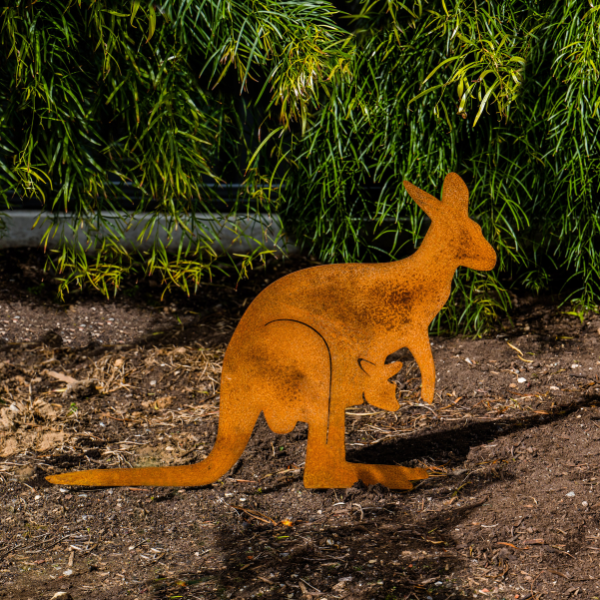 Kangaroo Mama